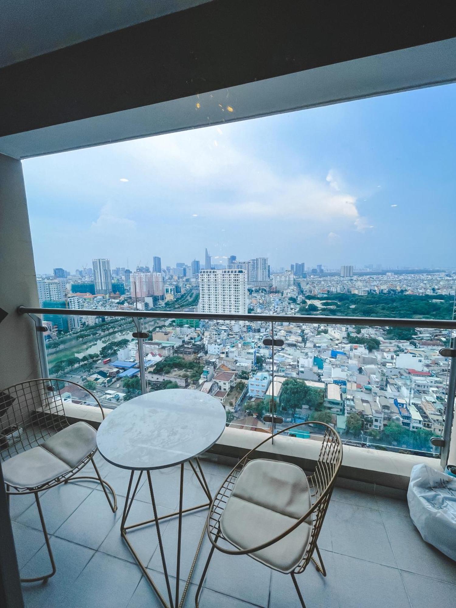 Luxury Gold Apartment 86 -Rooftop Pool Central City Ho Şi Min Exterior foto